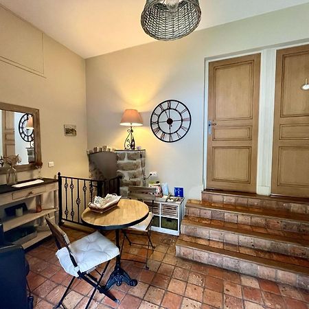 Suite Dans Longere Villabe ภายนอก รูปภาพ